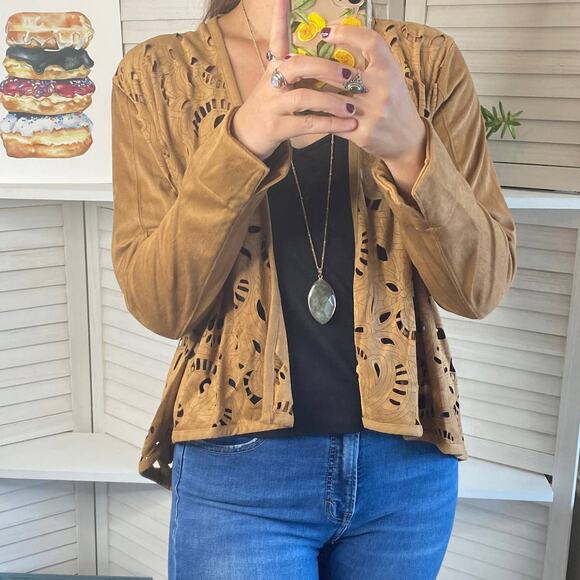 Erin London brown cutout faux suede open jacket - Picture 3 of 10